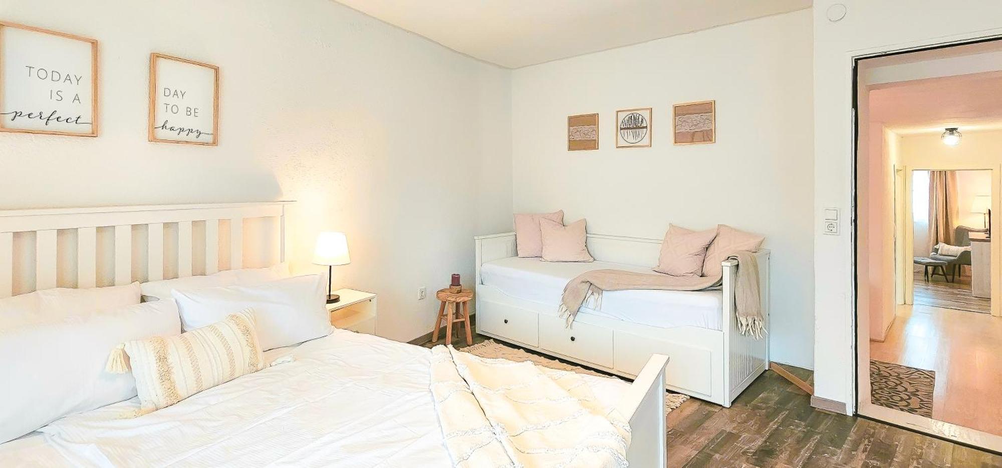 Apartment Suedwind - Beautiful Premium Apartment With 2 Bedrooms Near Rhine Falls & Zurich Airport In Klettgau Weisweil  Εξωτερικό φωτογραφία